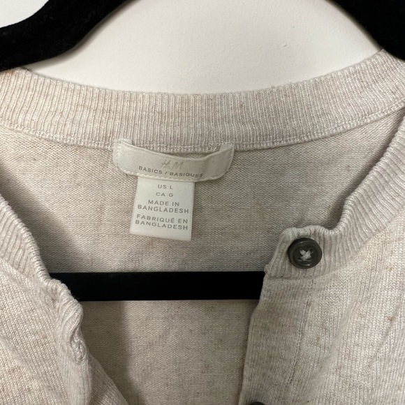 White H&M Cardigan - Picture 3 of 3